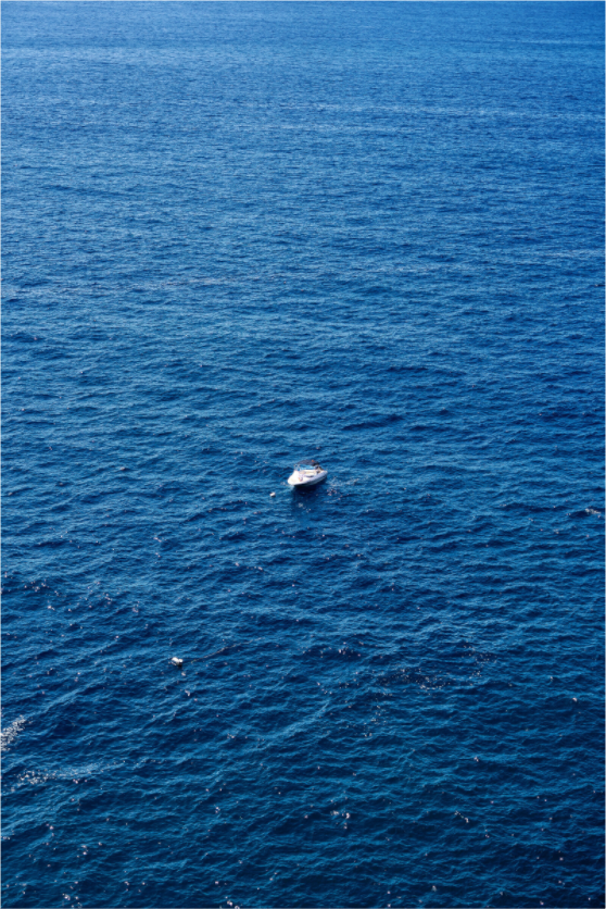 Main image Boat in the Sea